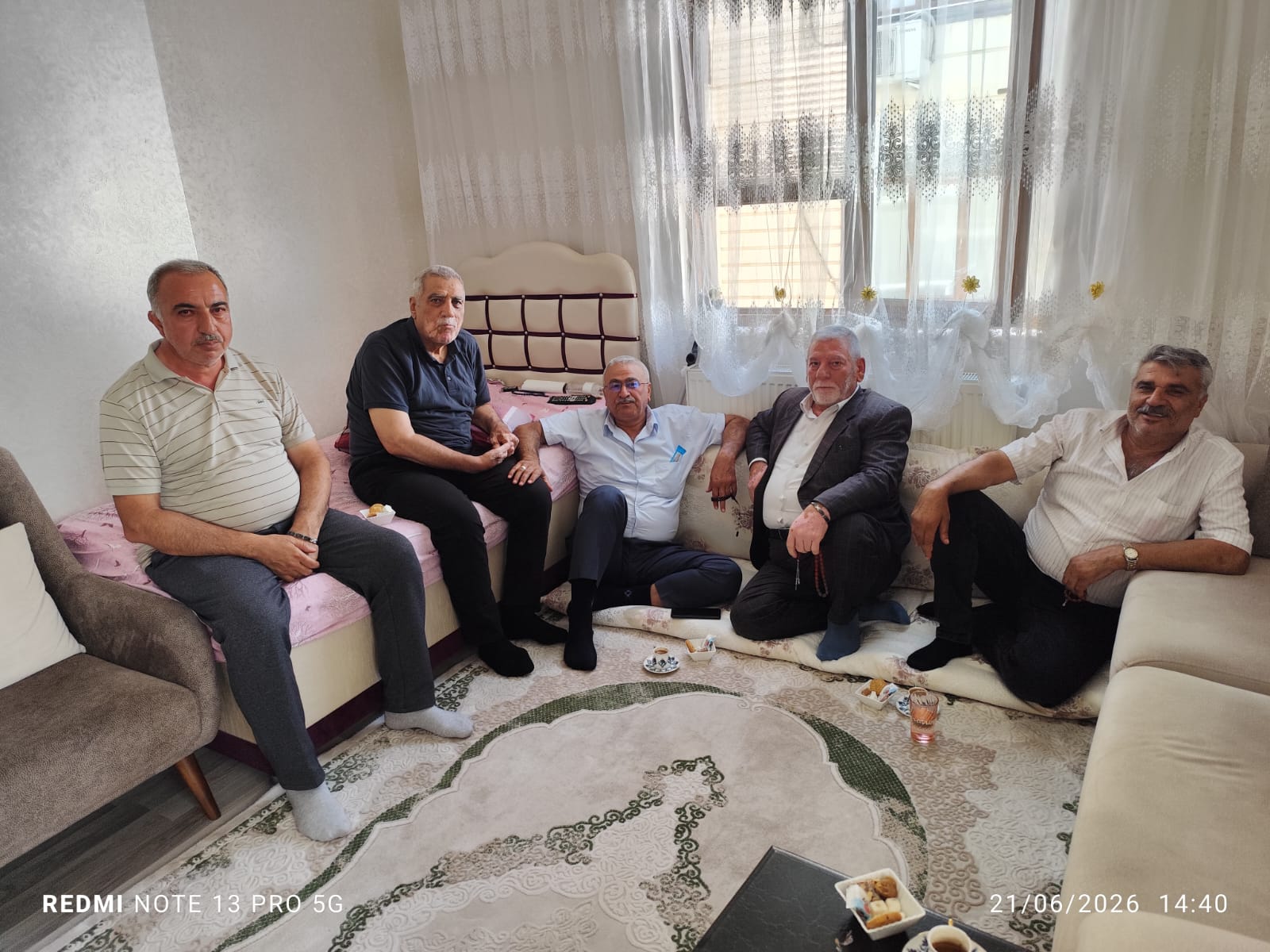 KAFSENOR DERNEĞİNDEN HASTA ZİYARETİ